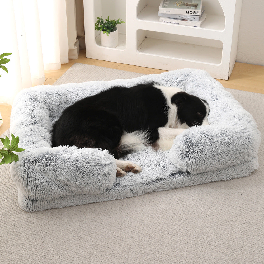 Experience Cozy Comfort: The Plush Round Winter Pet Bed